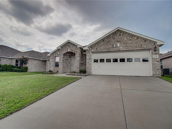 3rd image of 2128 Van Zandt Dr