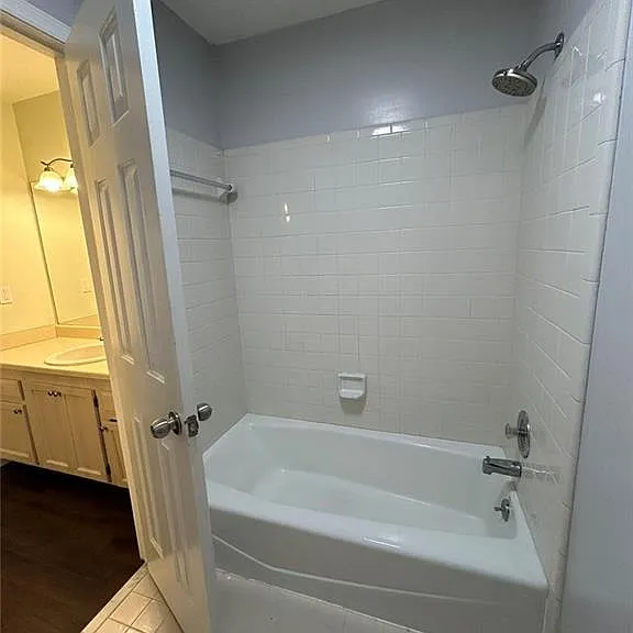 1730 Paddlewheel Dr NE — Photo 19