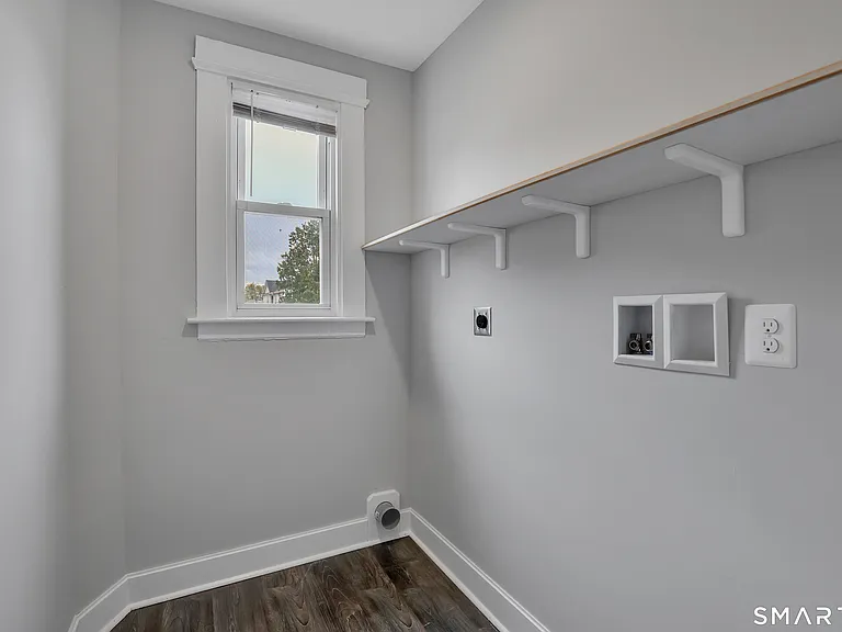 50 Clinton St #1 — Photo 8