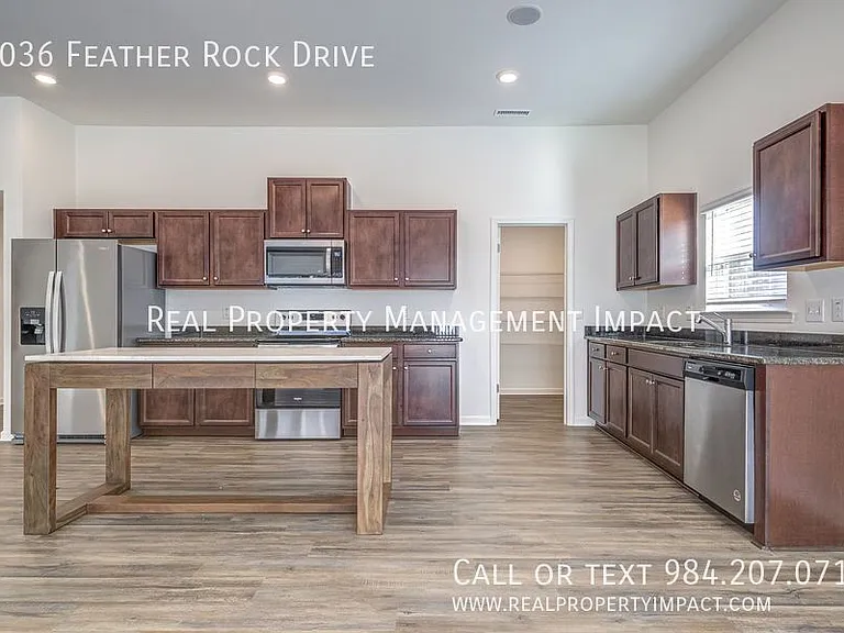 2036 Feather Rock Dr — Photo 19
