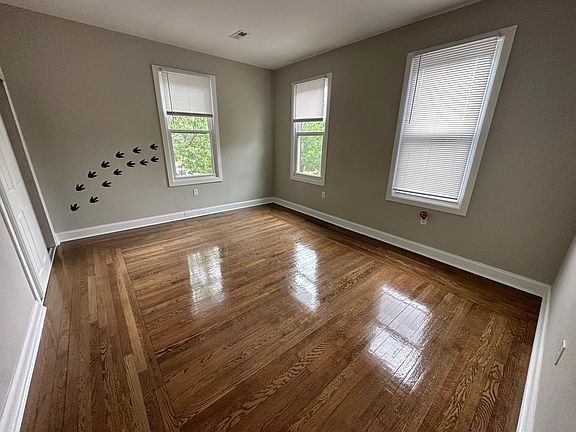 3rd image of 151 Howard Ave #2