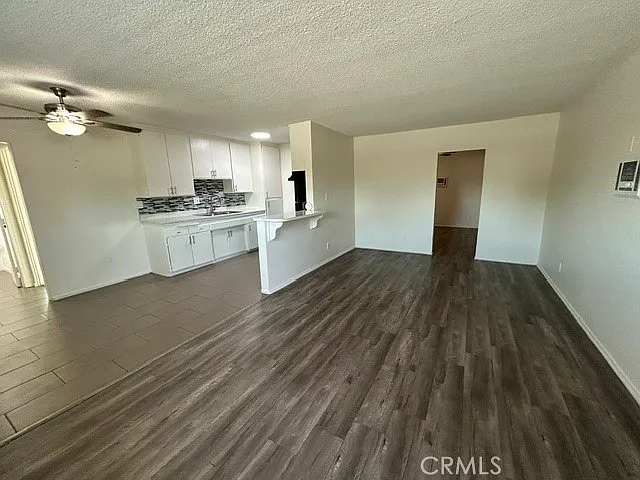 685 E Vista Chino #1 — Photo 16