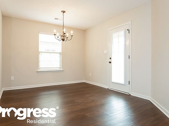 4th image of 9449 Darren Cir S