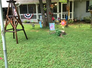 335 Irvin Lake Rd, Mount Airy, GA 30563