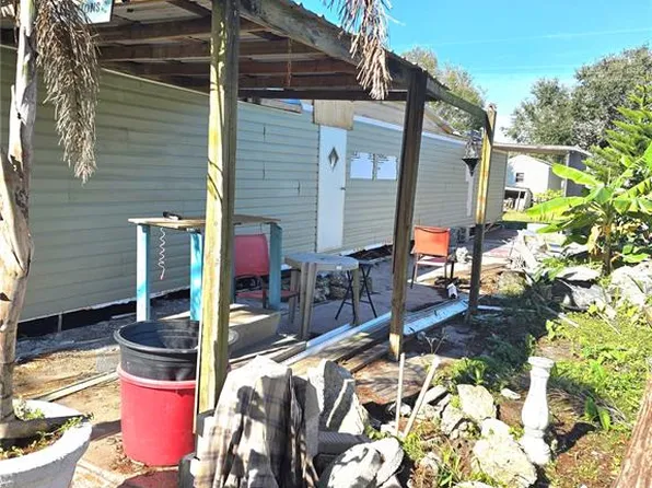 17505 Broadland Ln, Okeechobee, FL 34974