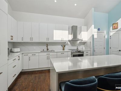 300 Gorge Rd #63 & 64, Cliffside Park, NJ, 07010