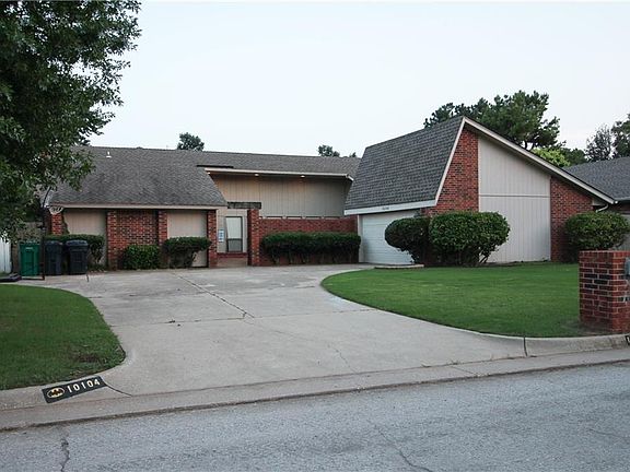 2nd image of 10104 Saint Helens Dr