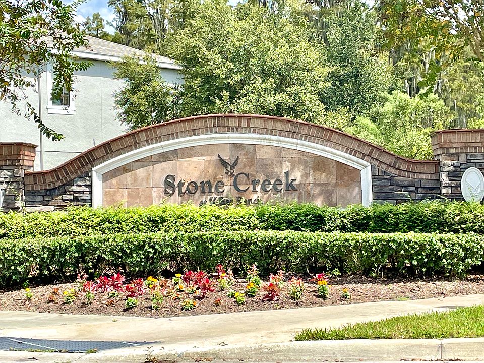 1st image of 19240 Stone Hedge Dr