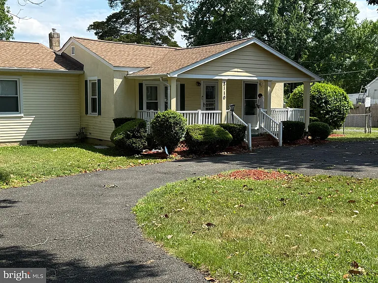 8110 Allentown Rd — Photo 9