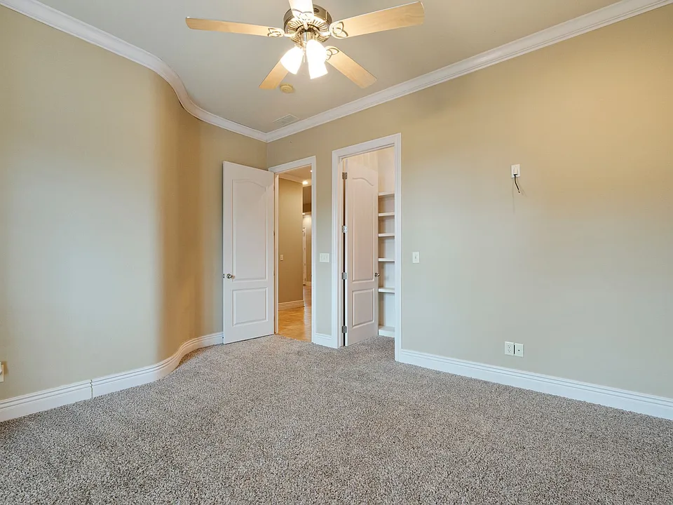 60 Jeffrey Way #1