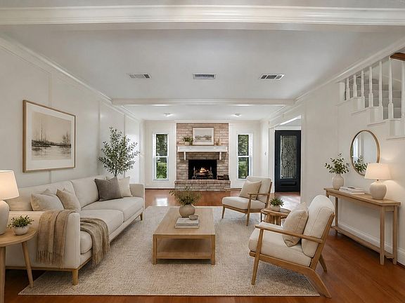 4th image of 1419 Dominion Dr