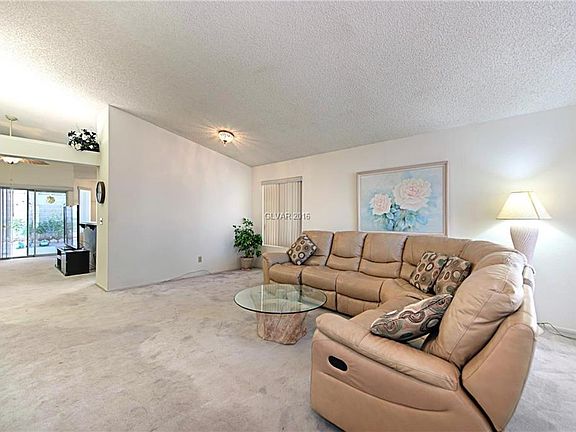 2nd image of 1453 Daybreak Dr