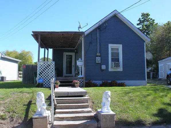 238 S 24th St, New Castle, IN 47362