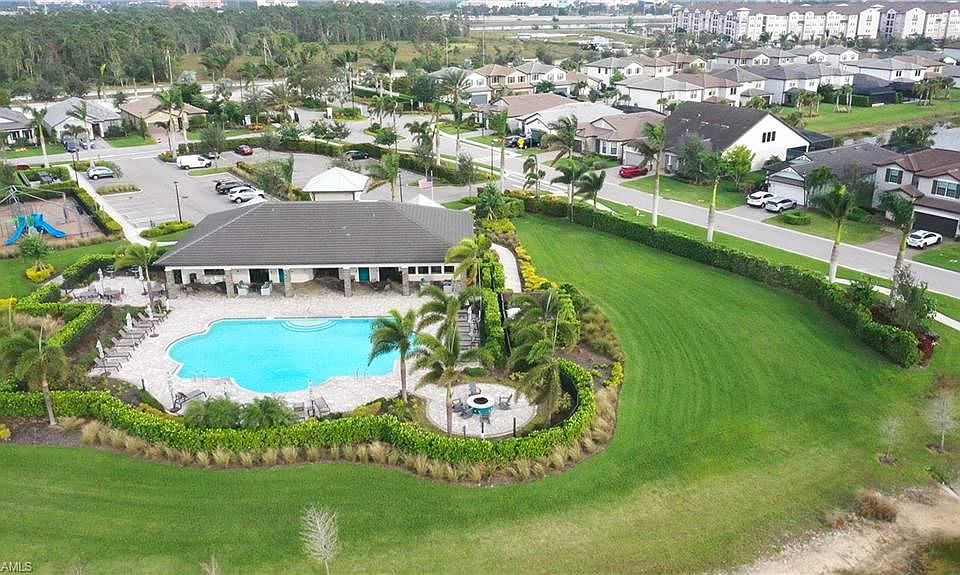 1st image of 9021 Holden Dr