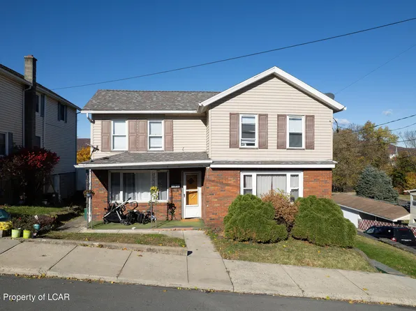 59-61 Johnson St, Pittston, PA 18640