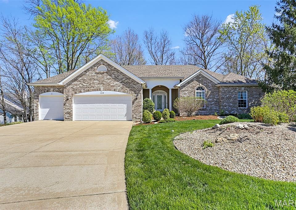 1st image of 1104 Boars Head Ct
