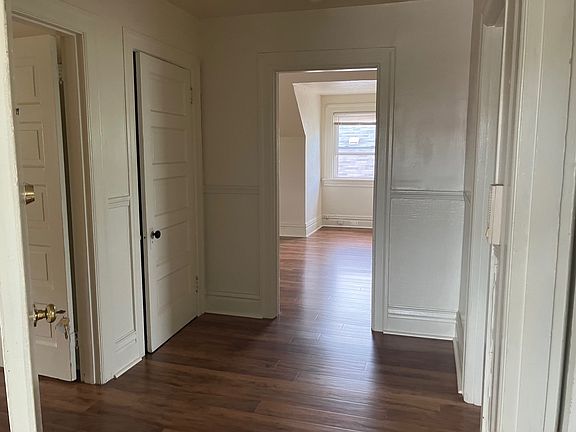 Entrance - foyer
