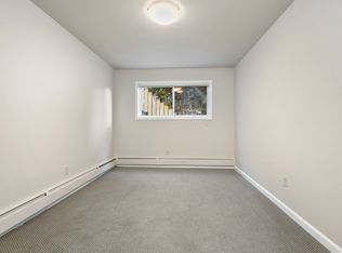 201 NE 40th St APT 105, Seattle, WA 98105