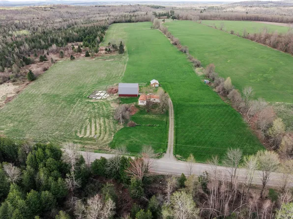 422 W Ripley Road, Ripley, ME 04930