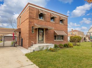 3912 Wisconsin Ave, Berwyn, IL 60402