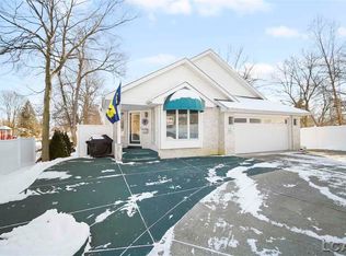 1105 Williams St, Adrian, MI 49221
