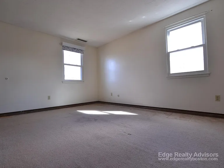 5 General Greene Ave #6 — Photo 5