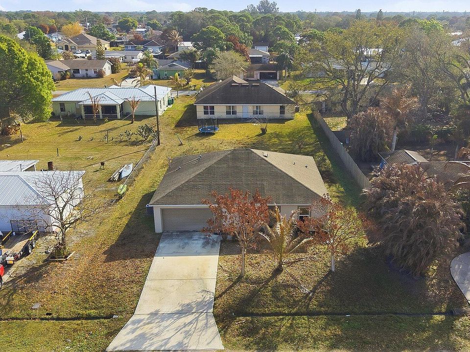 1st image of 361 NW La Playa Street