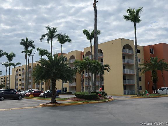 4th image of 6990 NW 186th St APT 4-411