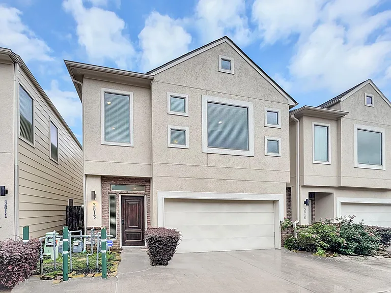 3813 Centerplaza Dr — Photo 25
