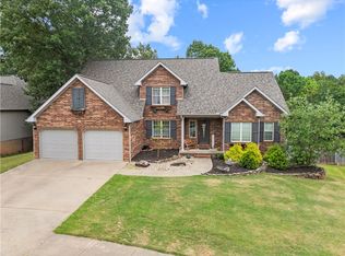219 Landon Ln, Harrison, AR 72601