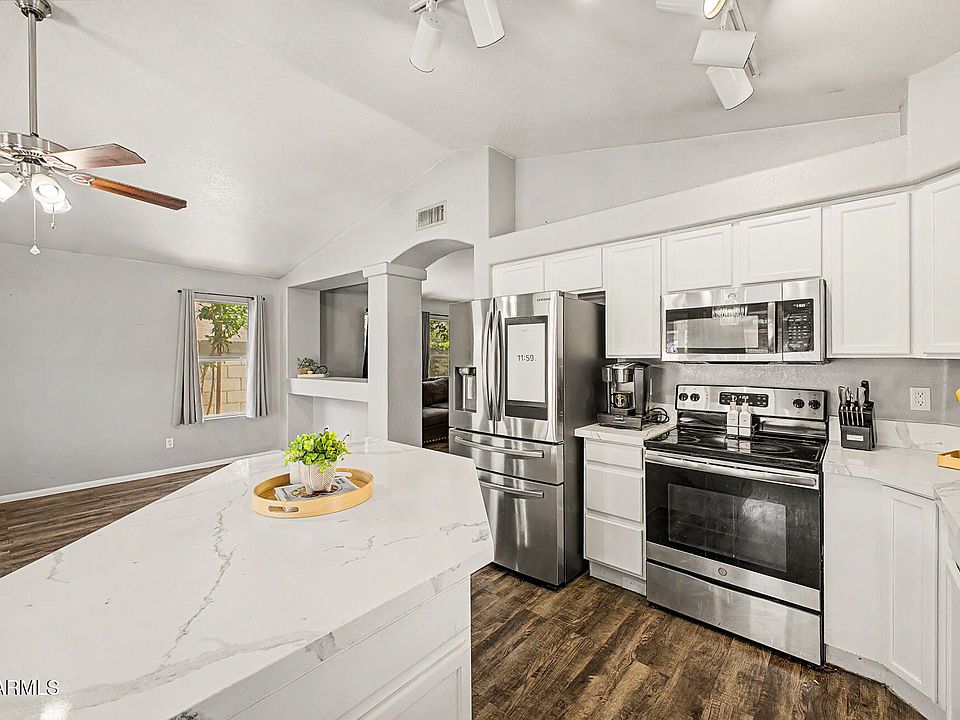 1st image of 15644 W HAMMOND Drive