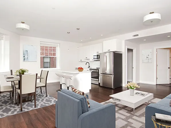 120 Washington St #309, Salem, MA 01970