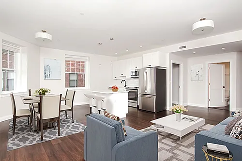 120 Washington St #309 Photo 1