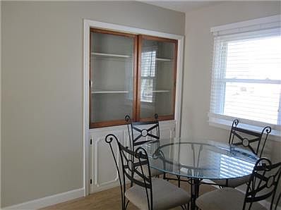 4th image of 3110 Tulip Dr