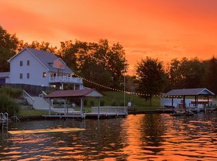 120 W Lakengren Dr, Eaton, OH 45320