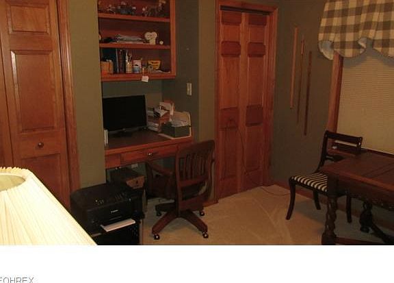 4th image of 622 Parkdale Dr
