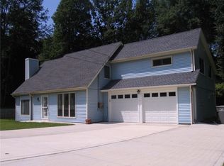 5 Brighton Rd, Naugatuck, CT 06770