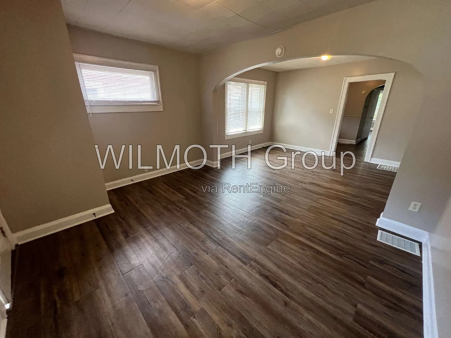 1 bed, 1.0 bath, 580 sqft, $795 — Photo 2