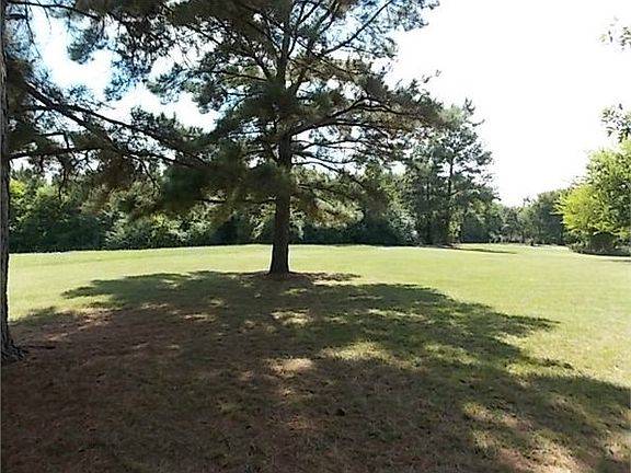 5th image of 15433 E State Highway 21