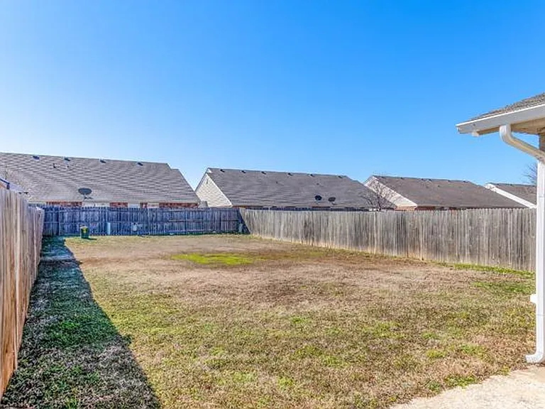 2334 Twisted Oak Dr #2334 — Photo 17