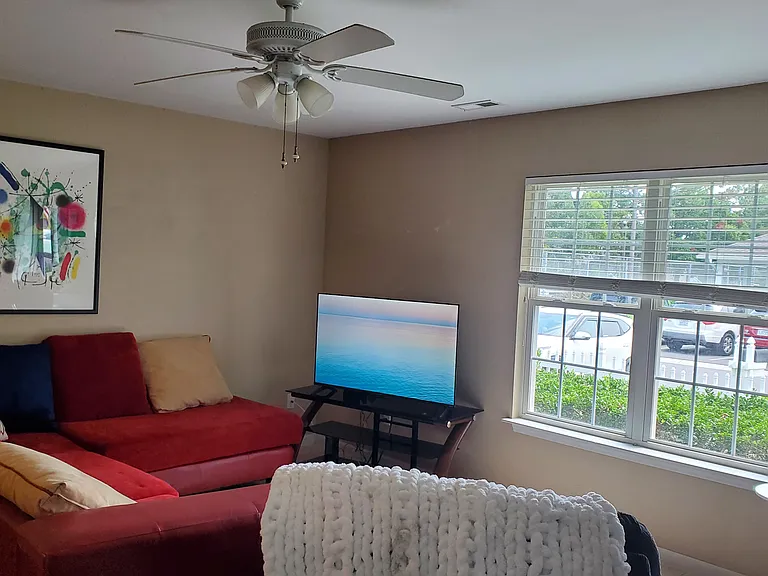 9321 Line Dr — Photo 37