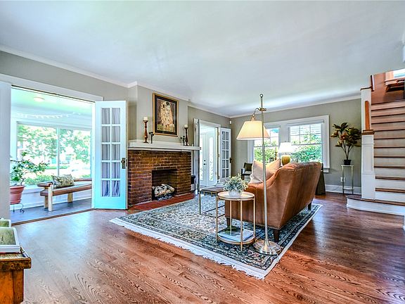4th image of 4 Dellwood Ave