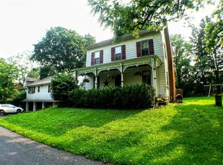 5454 Mauser St, Laurys Station, PA 18059