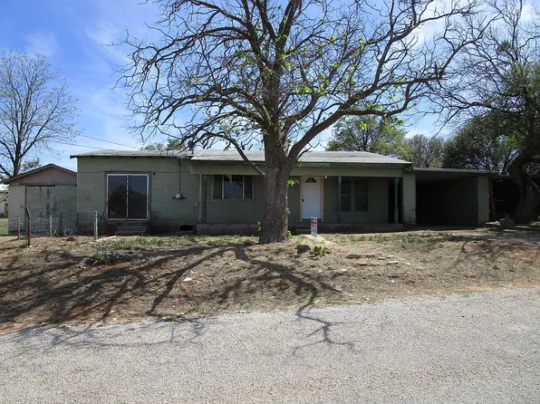 907 W Oklahoma Ave, Sweetwater, TX 79556