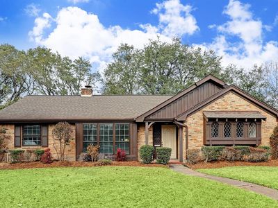 5910 McKnight St, Houston, TX, 77035