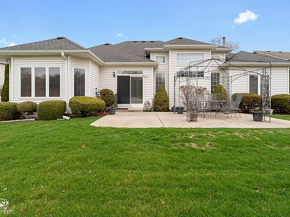 2nd image of 1111 Callaway Dr W