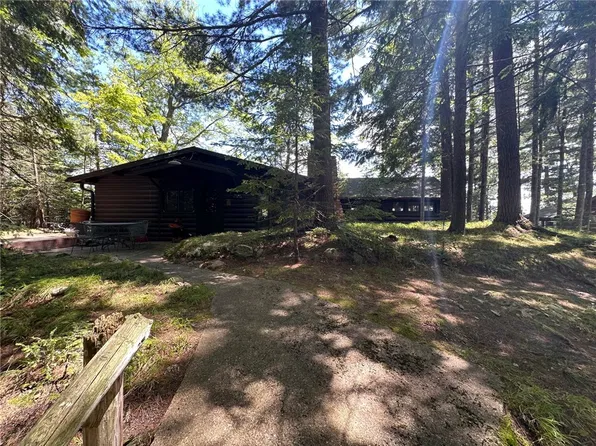 10398 W Murphy Boulevard, Hayward, WI 54843