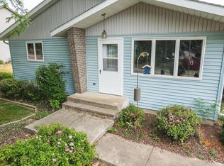 110 15th Ave, Baraboo, WI 53913