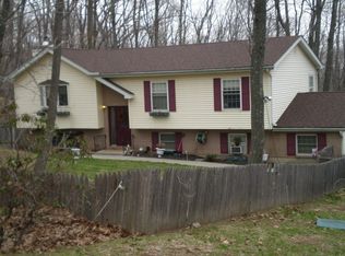 22 Brunswicke Dr, Mount Pocono, PA