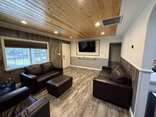 3312 W Portland St, Phoenix, AZ 85009